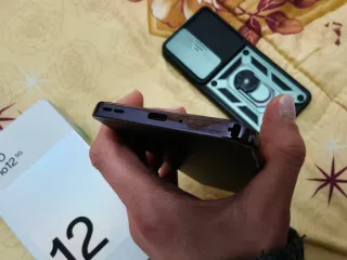 Oppo Reno 12 5G Caja y Funda Protectora