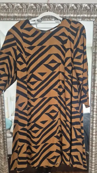 Vestido estampado geométrico