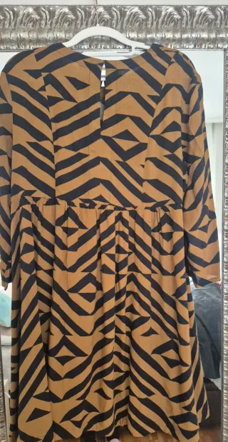 Vestido estampado geométrico