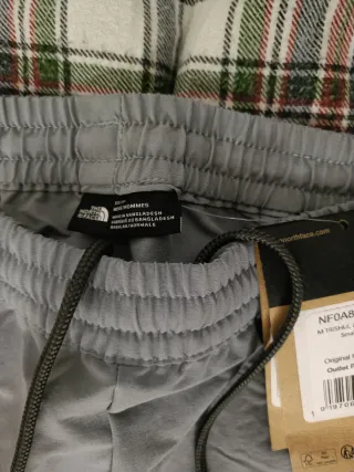 Pantaloni cargo The North Face grigi