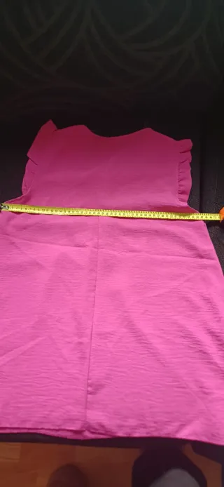 Blusa color buganvilla con volantes