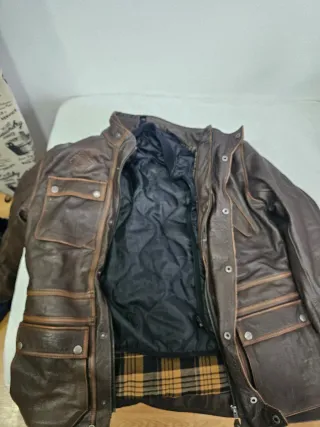 Chaqueta de piel para moto