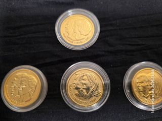 Lote 4 Medallas Conmemorativas color Oro