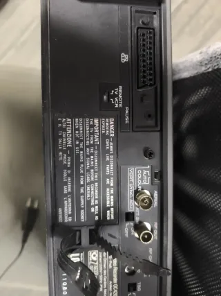 Reproductor VHS Loewe VHS-PROFI HQ VPS