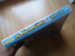 ÁLBUM ARCHIVADOR ADRENALYN 2022-23 + 409 CARTAS