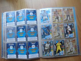 ÁLBUM ARCHIVADOR ADRENALYN 2022-23 + 409 CARTAS