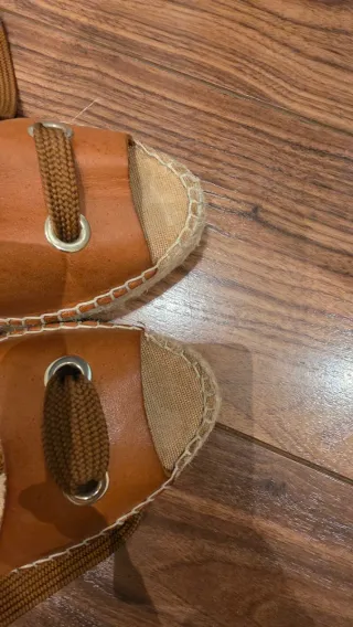 Zapatos de cuña mujer marrones