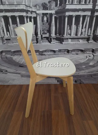 CUATRO SILLAS NORDICAS