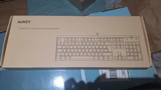 Teclado Mecánico AUKEY KM-G6 LED