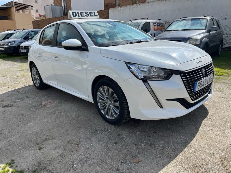Peugeot 208 2022, foto 3