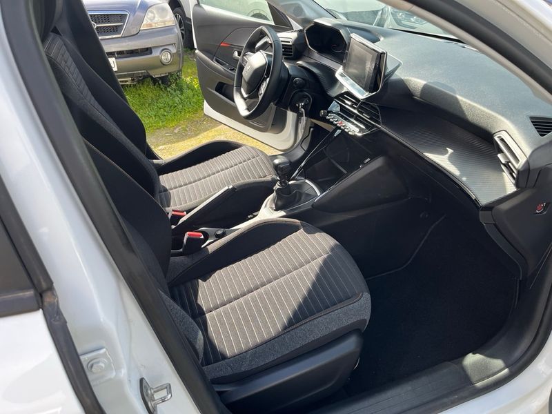 Peugeot 208 2022, foto 7
