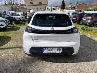 Peugeot 208 2022