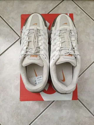 Scarpe Nike P-6000 nuove