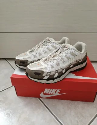 Scarpe Nike P-6000 nuove