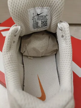 Scarpe Nike P-6000 nuove