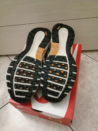 Scarpe Nike P-6000 nuove
