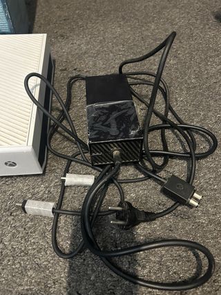 Xbox One 500GB Blanca + Mando