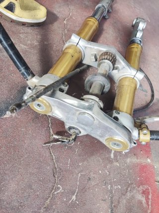 Horquilla y llantas Gilera Crono SP02