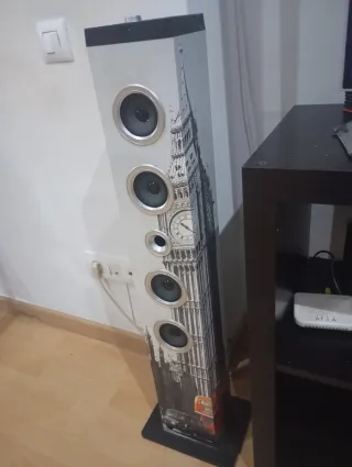 Torre de Sonido USB SD Aux Bluetooth