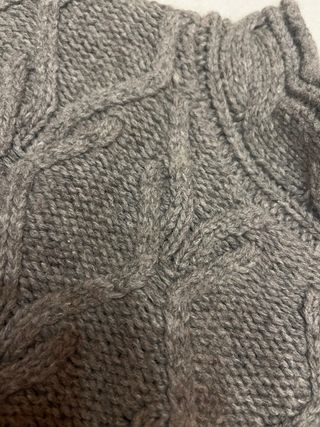 Jersey Nanos gris tejido trenzado