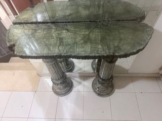 Mesa de entrada de alabastro verde