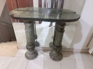 Mesa de entrada de alabastro verde