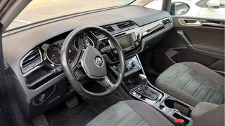 Volkswagen Touran 2.0 TDI Sport 150 DSG
