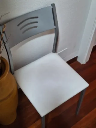 Sillas de cocina El Corte Inglés (3 unidades)