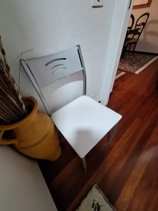 Sillas de cocina El Corte Inglés (3 unidades)