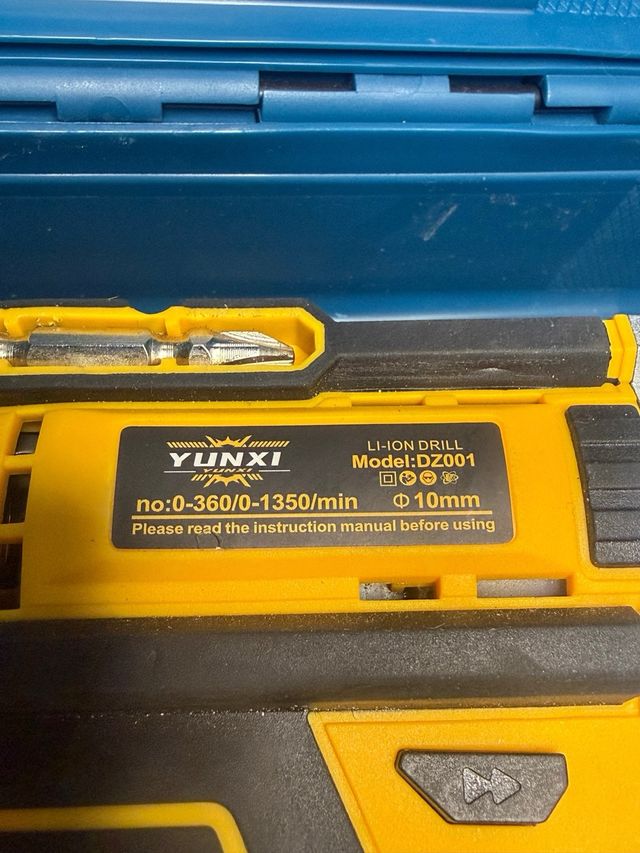 Cacciavite elettrico senza fili YUNXI