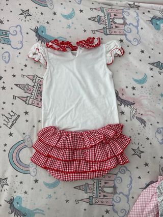 Conjunto La Martinica pato y volantes