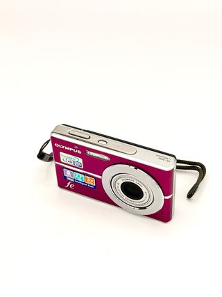 Cámara Digital Olympus FE-3010 Rosa 12Mp