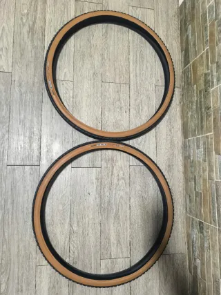 Pareja de Neumáticos Gravel Maxxis Reaver Tubeless