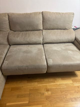 Sofá chaise longue beige extraíble