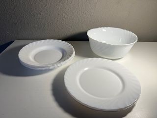 Vajilla de porcelana blanca