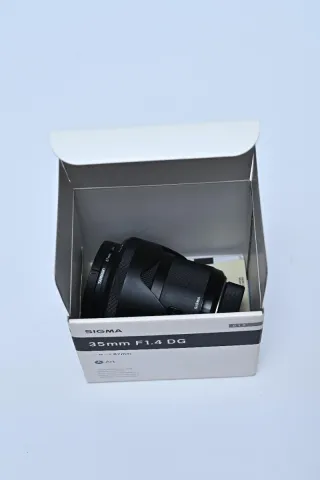 Sigma Art 35mm f/1.4 NIKON F