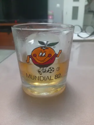 Vaso Mundial 82 Naranjito
