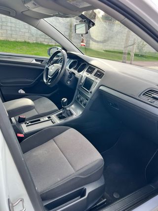 Volkswagen Golf 2015 1.2 TSI