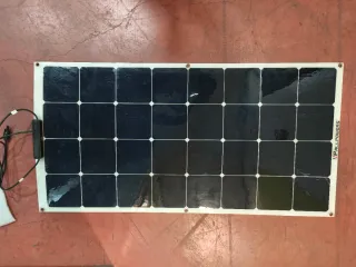 Placa Solar Flexible 107 x 53 cm
