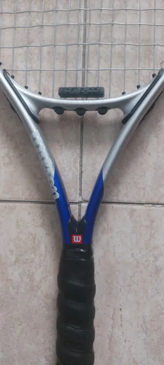 Raqueta de tenis Wilson Impact Titanium