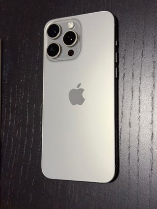 iPhone 15 Pro Max 256GB - titanio natural