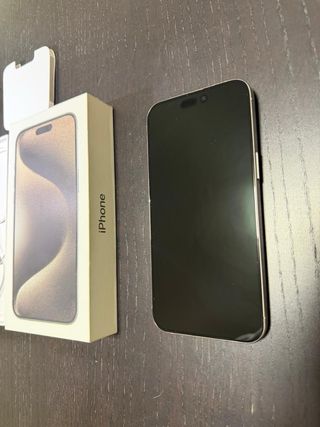 iPhone 15 Pro Max 256GB - titanio natural