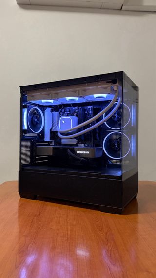 PC Gamer Ryzen 9 7950X + RTX 3080Ti