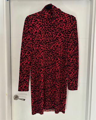 Vestido Zara leopardo rojo