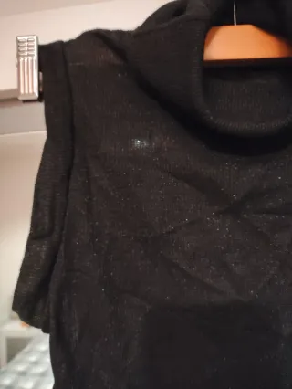 Top negro brillante T. XS
