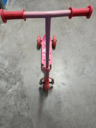 Patín rosa infantil