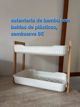 Estantería bambú 2 baldas plástico seminueva 8€