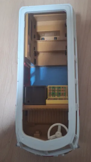 Playmobil Furgoneta VW Roja y Blanca