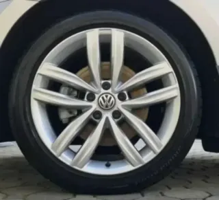 TAPABUJES CENTRO RUEDA LLANTA VOLKSWAGEN 65/56MM