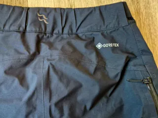 Pantalón Rab Zanskar Gore-Tex Mujer Negro